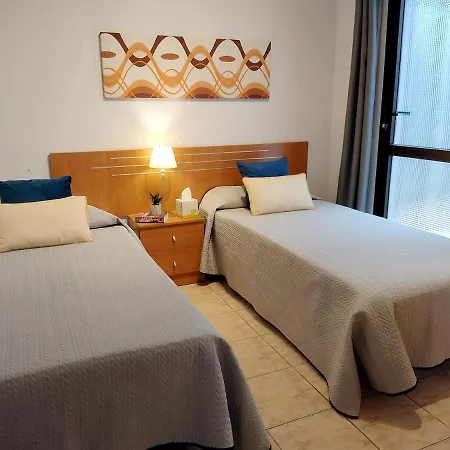 Almirante Puerto del Rosario (Fuerteventura)